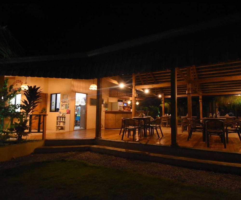Alona42 Resort Panglao Exterior foto