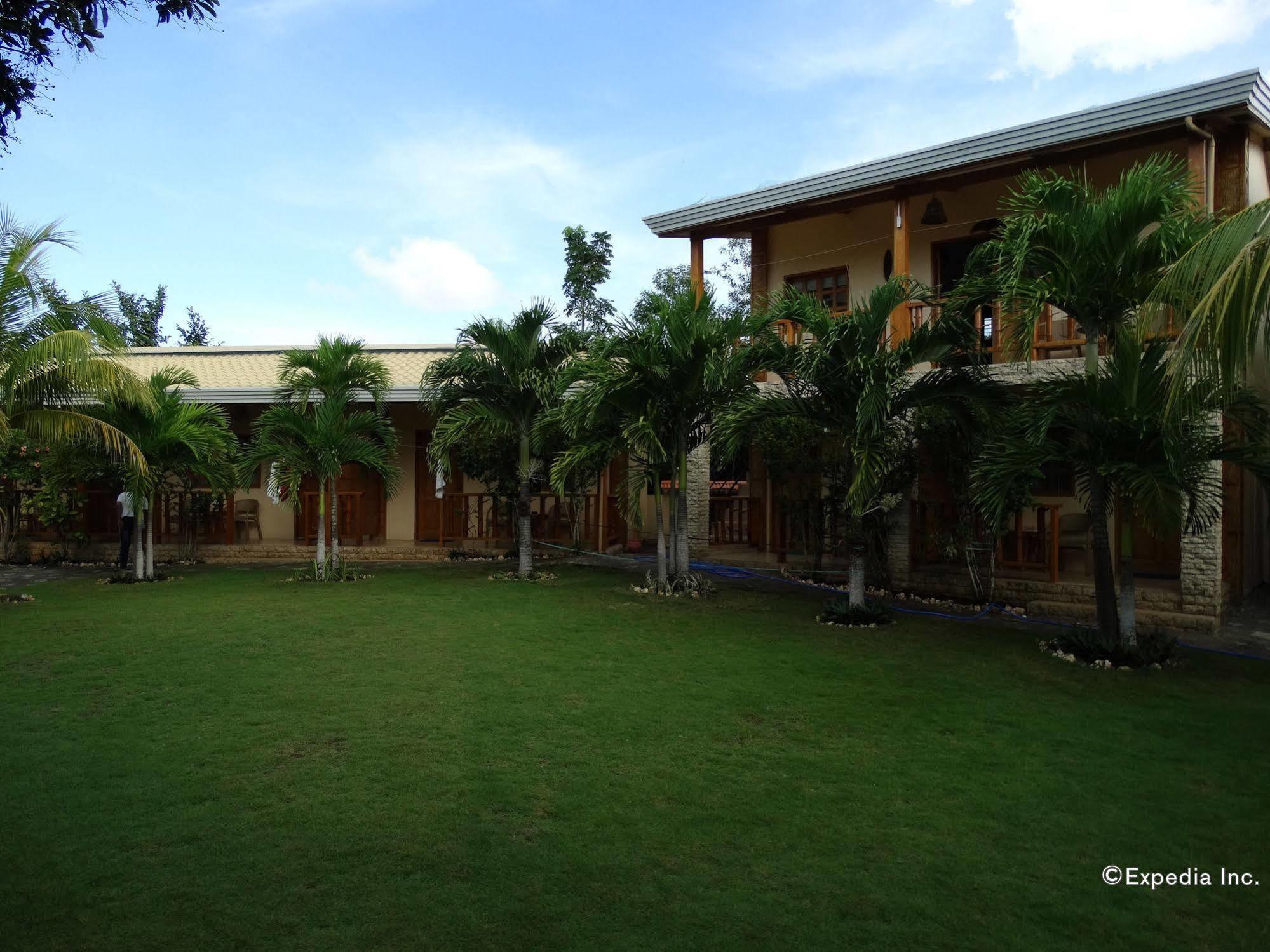 Alona42 Resort Panglao Exterior foto